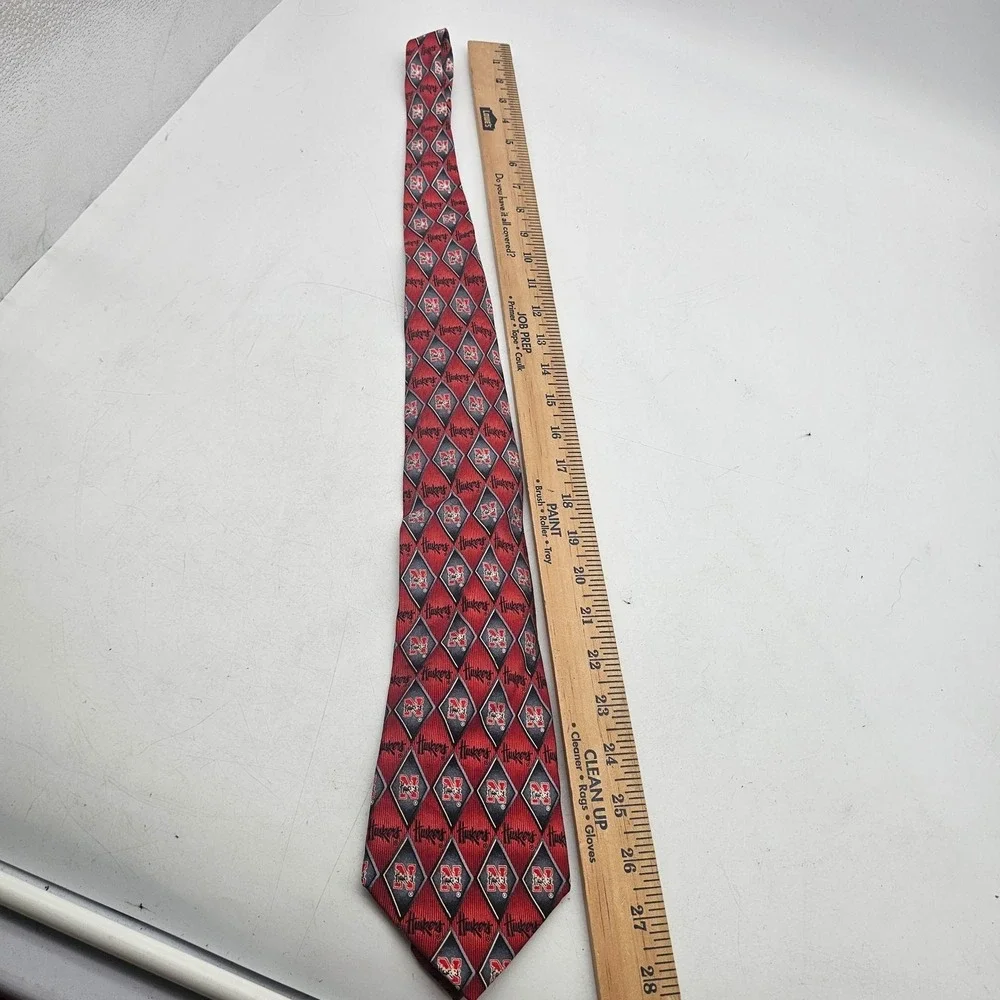 Nebraska Cornhuskers Neck Tie Mens One Size Red NCAA Football Silk Eagle
